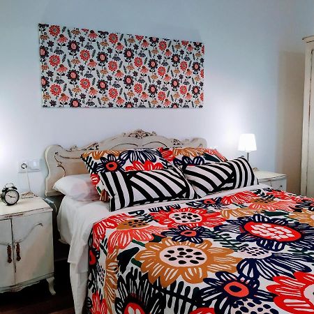 Loft Jazmin Junto A Puente Romano コルドバ エクステリア 写真